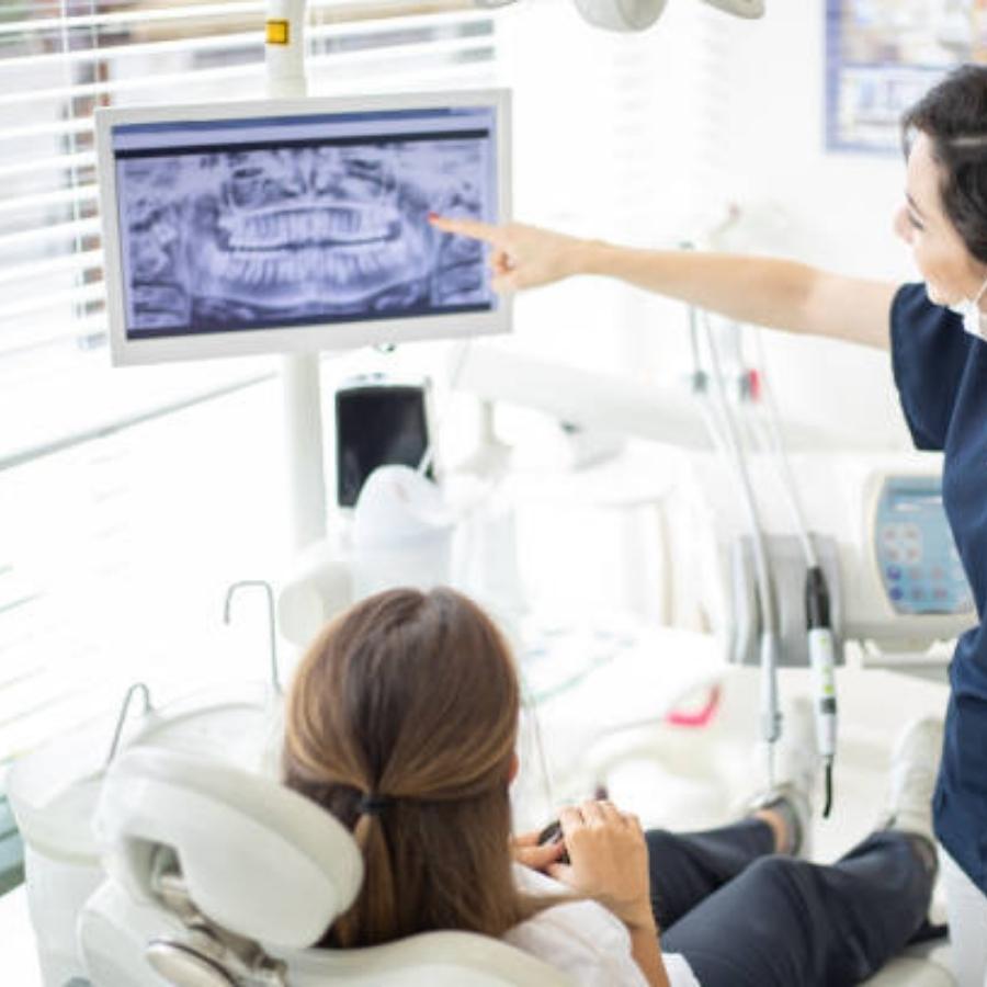 orthodontist with a patient